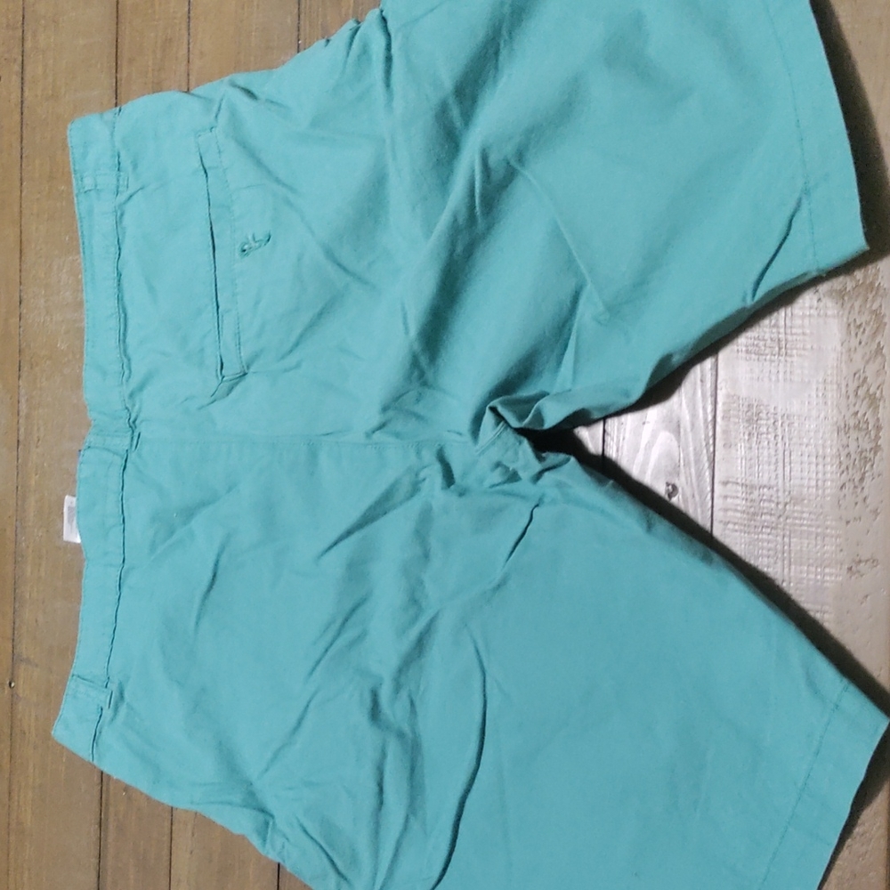 Men's Chino style Shorts - Picture 2 of 2